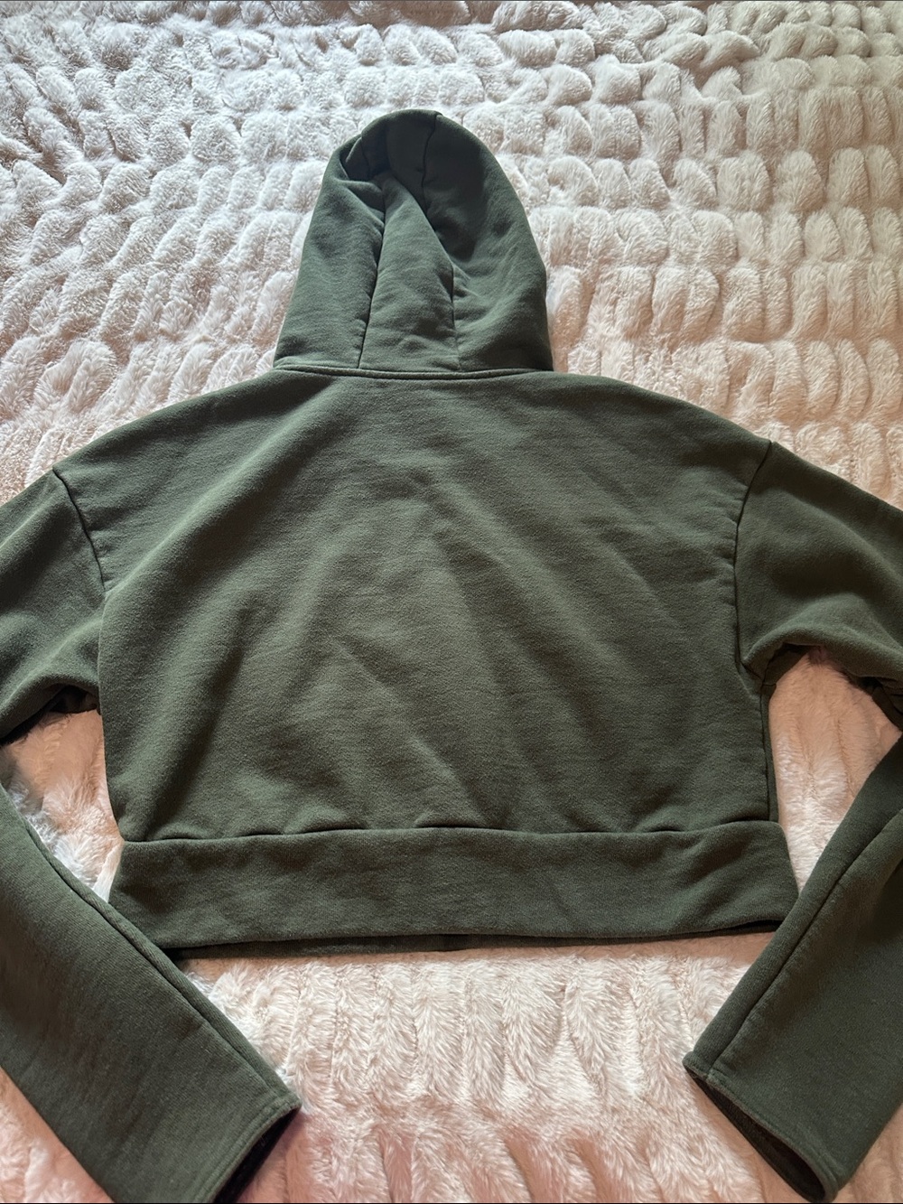 Alo Yoga Peak Cutout Women’s Cropped Hoodie - Olive Green Medium - Picture 6 of 8